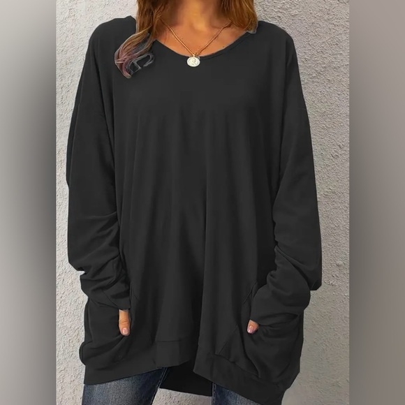 Women's Long Sleeve Oversized T-Shirt - Feather Print Loose Tunic Top, Soft Polyester Casual Crewneck - View #5